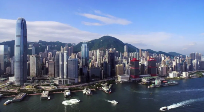 香港定居后，內(nèi)地戶口和身份證該如何處理呢？
