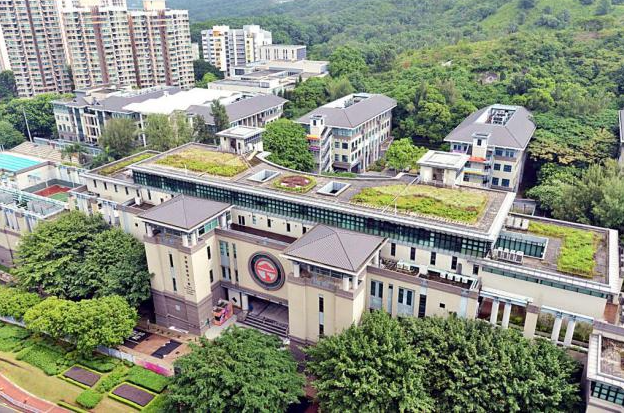 香港嶺南大學(xué)招收內(nèi)地高考生的分?jǐn)?shù)是多少？