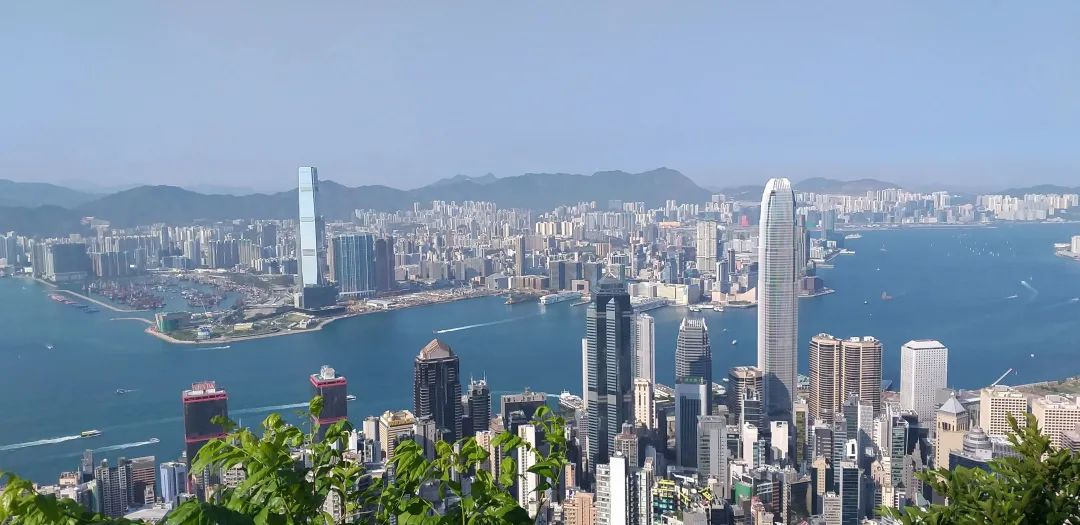 雙非本科，去香港還是英國(guó)讀研究生更好？
